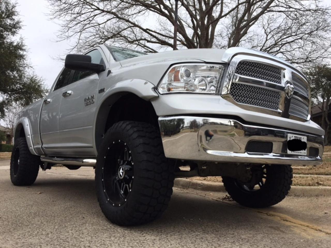 Spec-D® - Chevy Silverado 2001-2003 Front and Rear Fender Flares Spec-D® - Chevy Silverado 2001-2003 Front and Rear Fender Flares